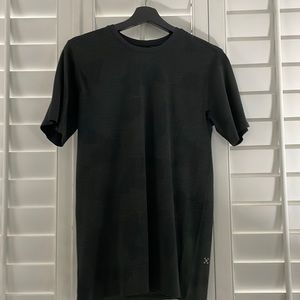 Lululemon black mesh shirt